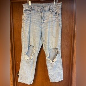 American Eagle Outfitters Light Wash Ripped Boyfriend Jeans